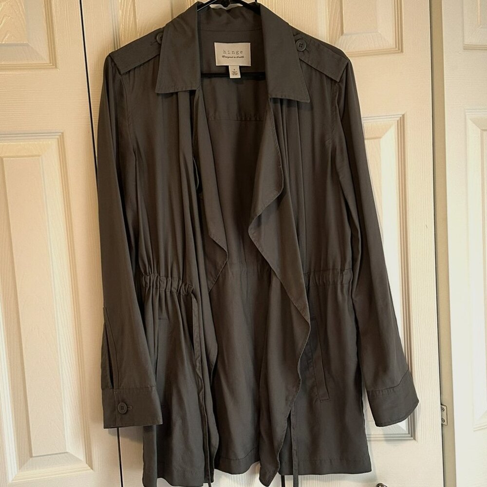 Hinge Lightweight Trench Coat